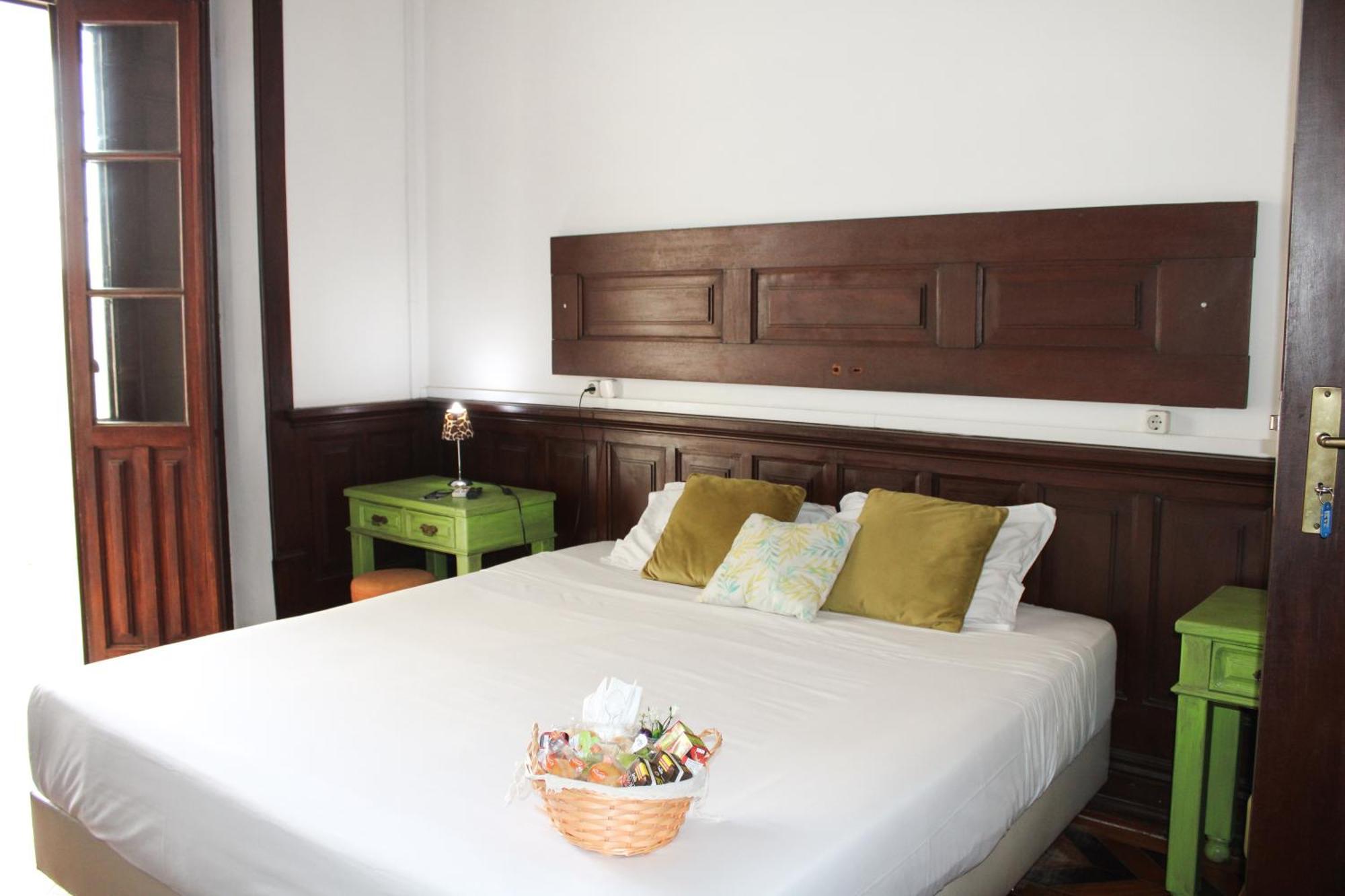 Urban Suites Aveiro Buitenkant foto