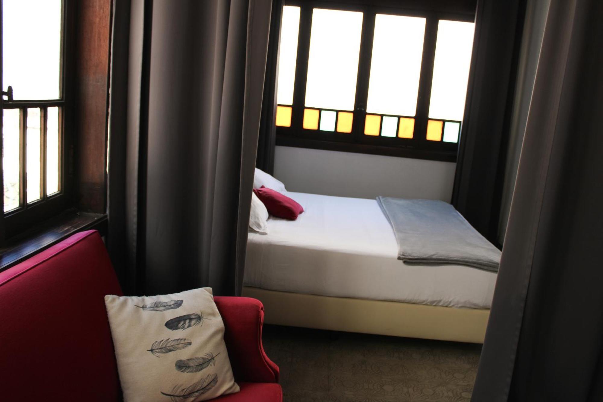 Urban Suites Aveiro Buitenkant foto